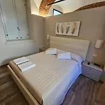 Bilocale In Centro Storico! Διαμέρισμα Άλμπα