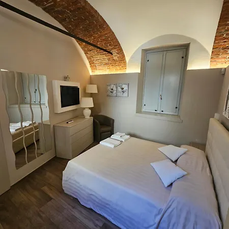 Bilocale In Centro Storico! Appartamento Alba (Piedmont)
