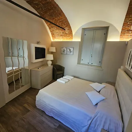 Apartment Bilocale In Centro Storico! Alba (Piedmont)