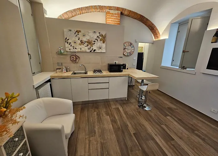 Appartamento Bilocale In Centro Storico! Alba (Piedmont)